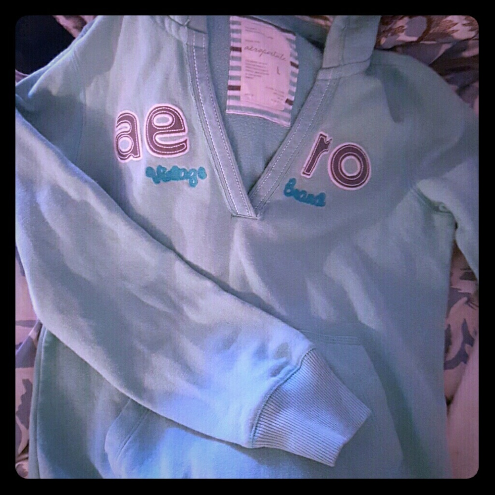 Vneck pullover hoodie