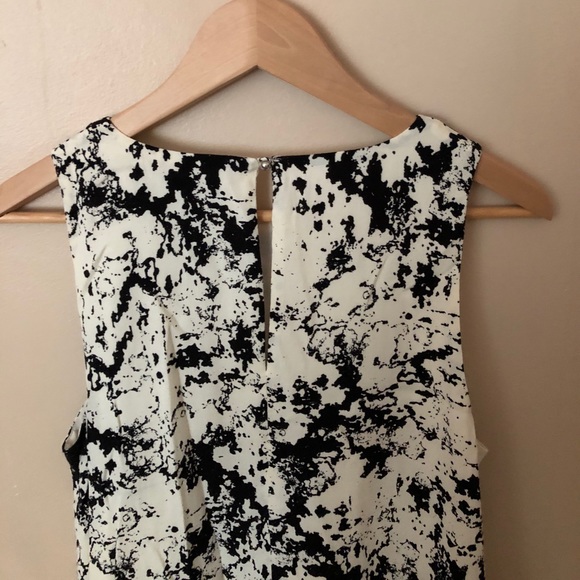 Banana Republic Black and White Printed Dress - Picture 4 of 4