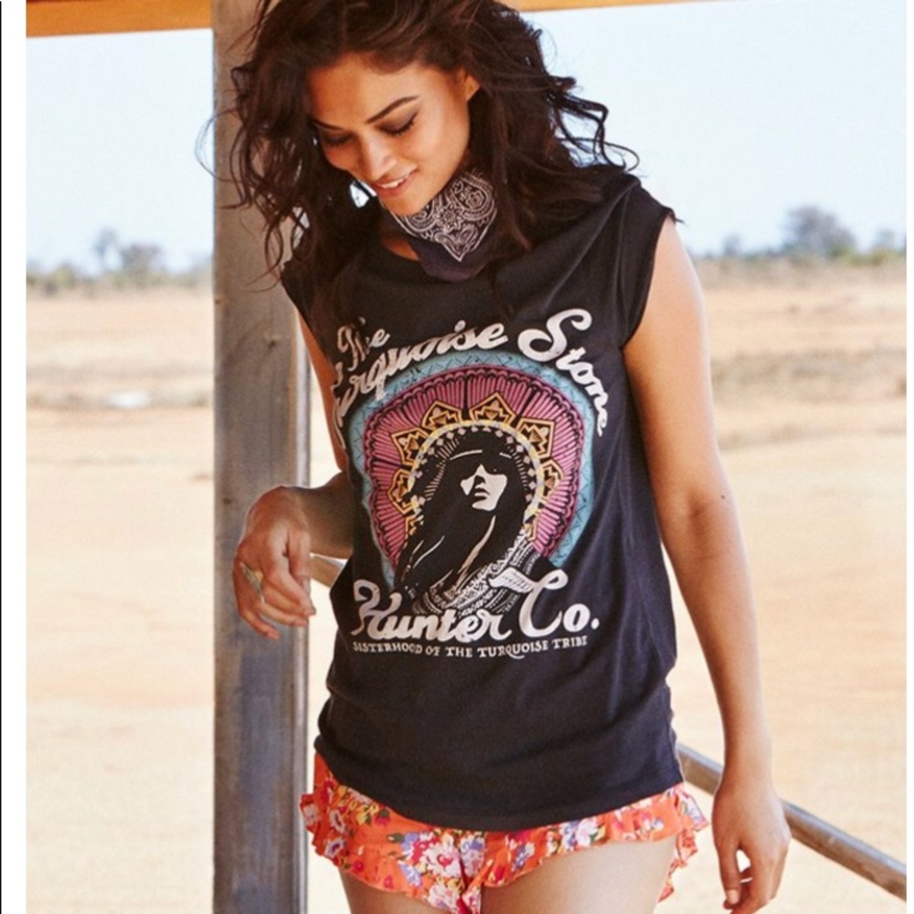 Spell and the Gypsy Shirt