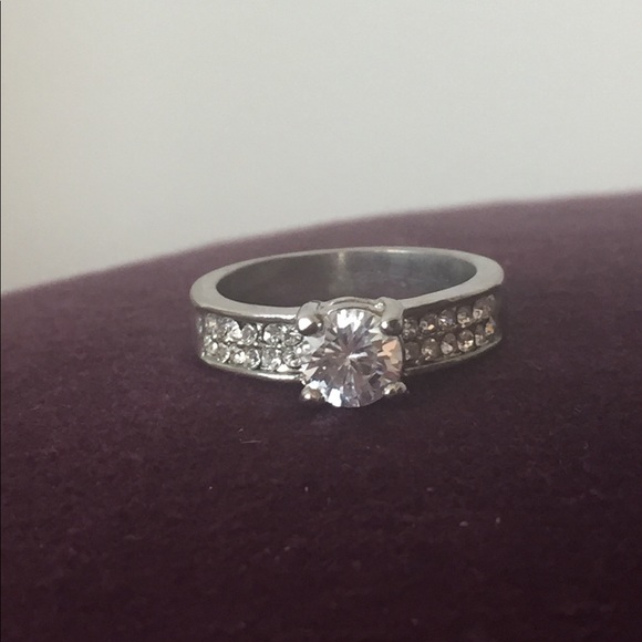 ✨Statement Rings✨💍💍 - Picture 4 of 8