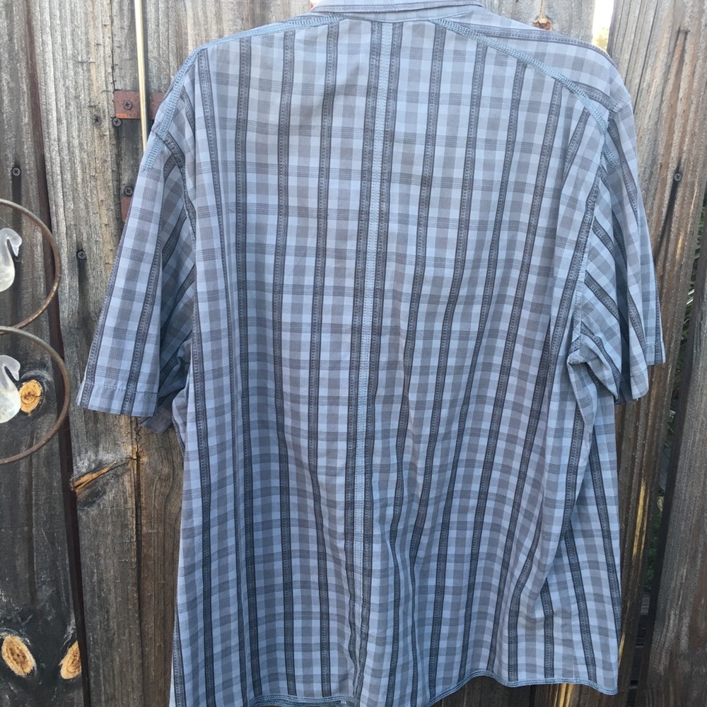 💰Transcript Men's button down shirt - Picture 3 of 4