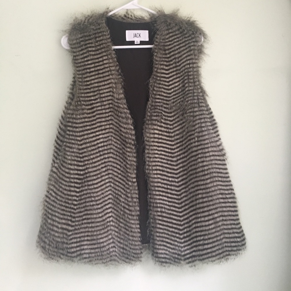 Jack by B.B. Dakota taupe fur vest