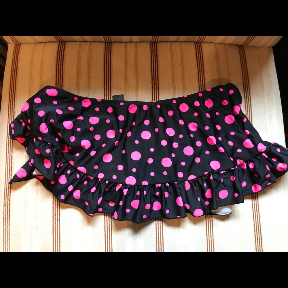Black and pink polka dot bathing suit skirt/bottom