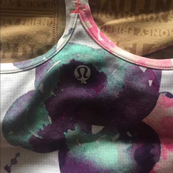 Lululemon Power Y Tank • Blurred Blossom - Picture 3 of 4