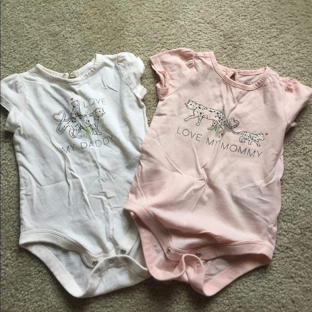 GAP bodysuits