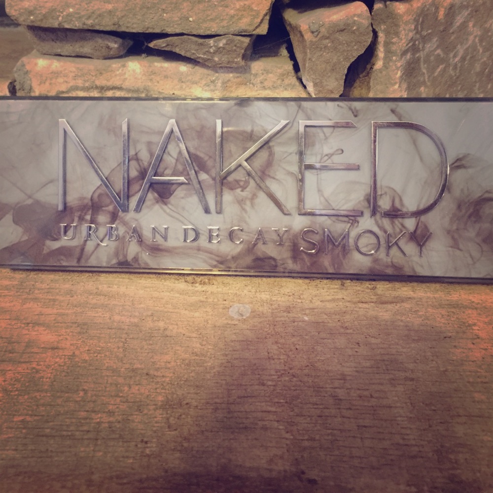Urban Decay Naked Smoky