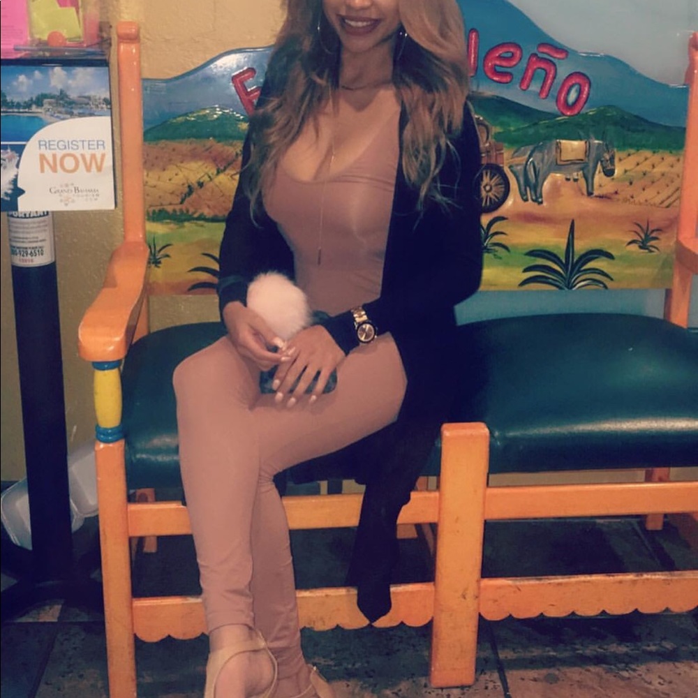 Bubblegum bodysuit