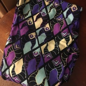 LULAROE OS MALEFICENT Disney Villian leggings