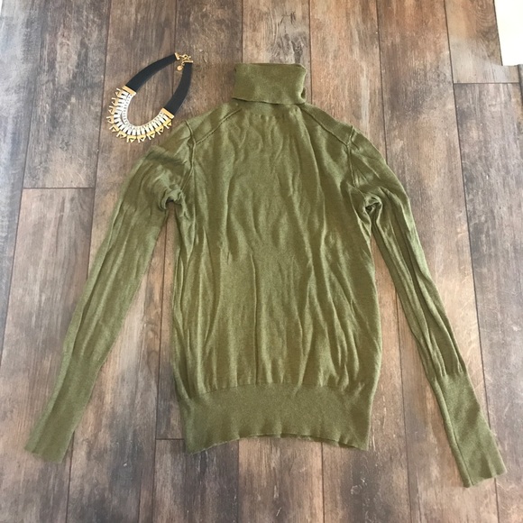 LOFT Sweaters - Ann Taylor LOFT XS Olive Green Turtleneck