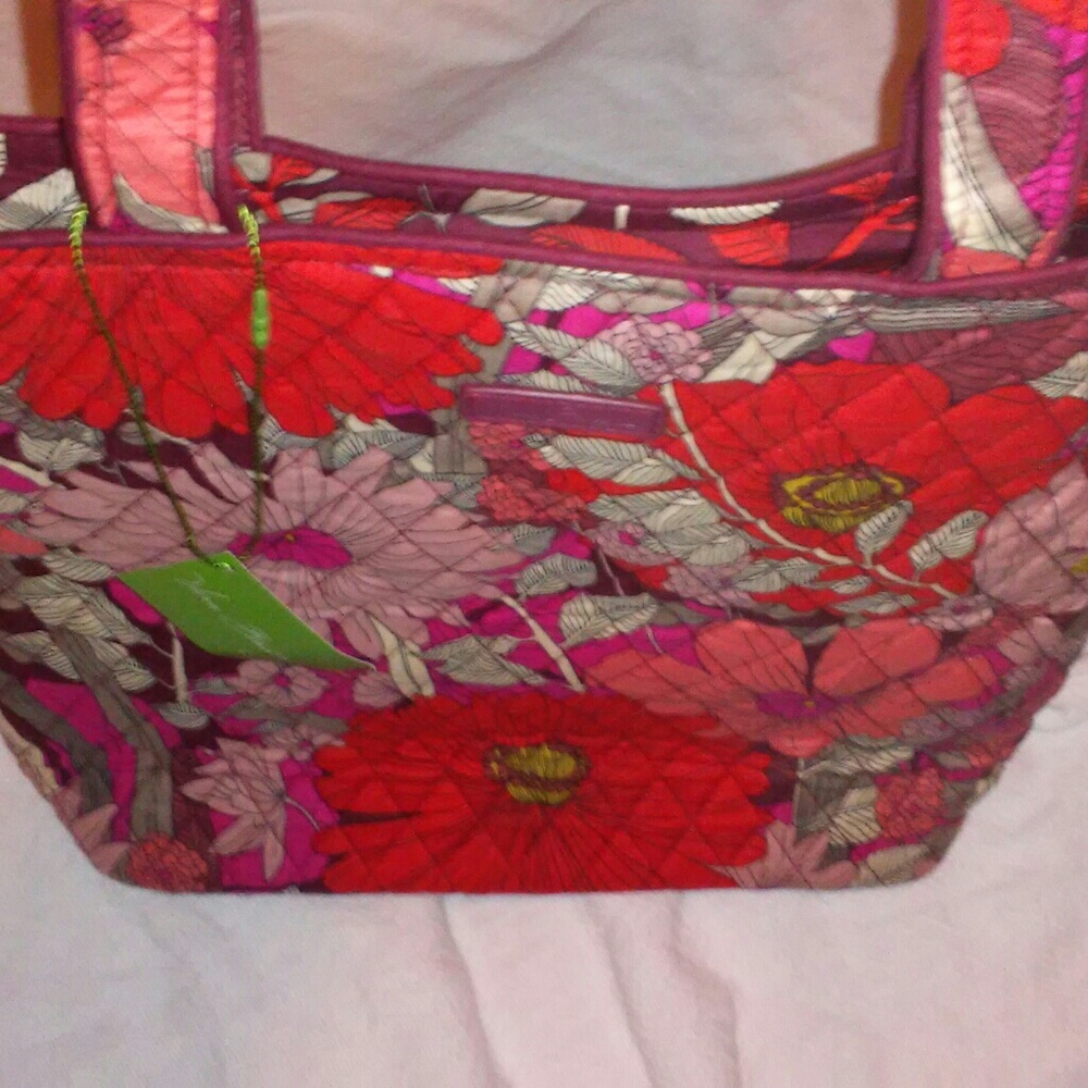 NWT Vera Bradley Tote in Bohemien Blooms