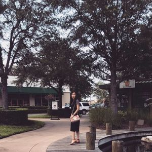 Meet your Posher, Thanh