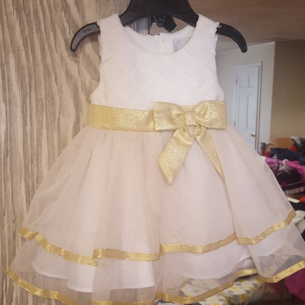 Infant Dress. Worn once.