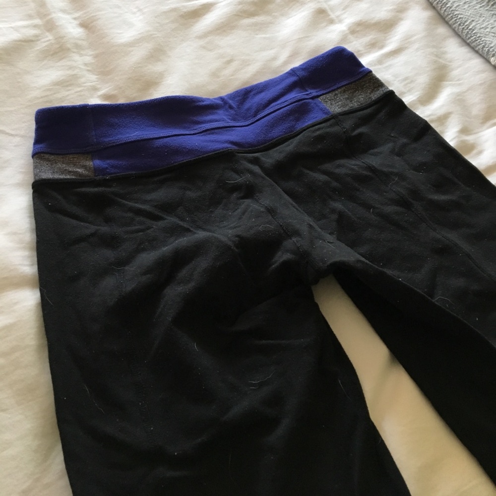 Lulu lemon Groove reversible crop