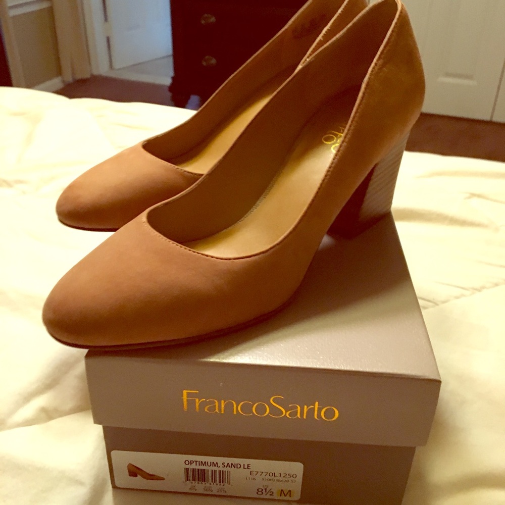 Franco Sarto chunky heel pump