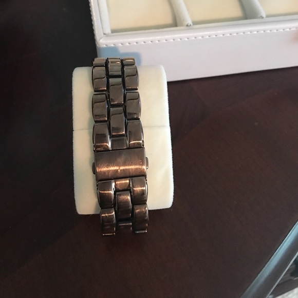 Michael Kors Brown Watch - Picture 2 of 2