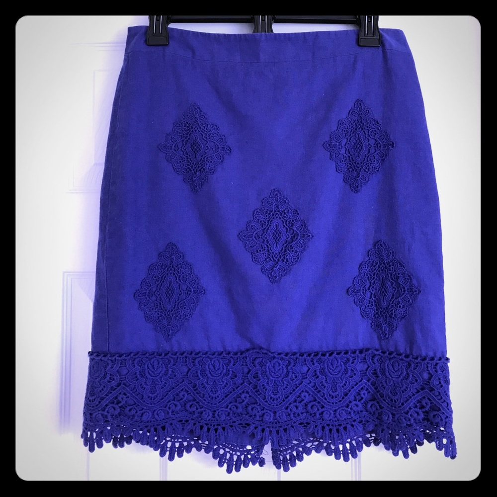 Lace Loft skirt