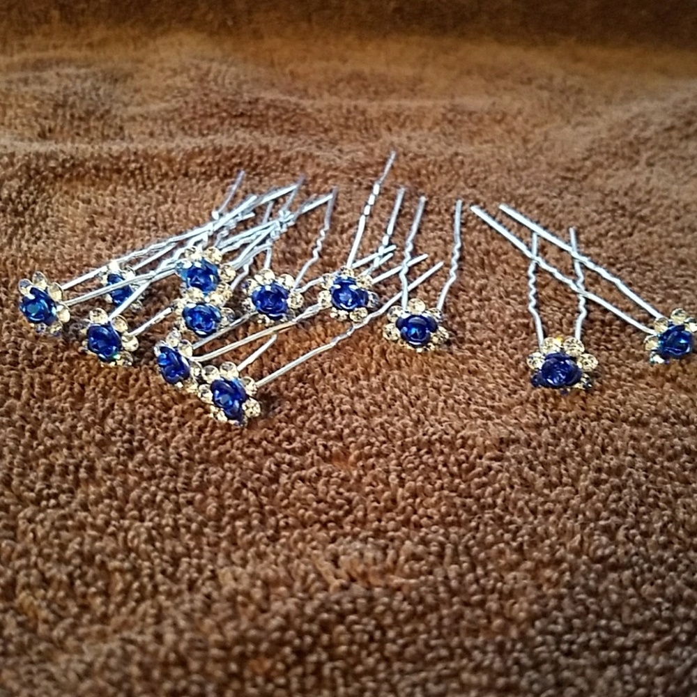 12 blue flower hair pins