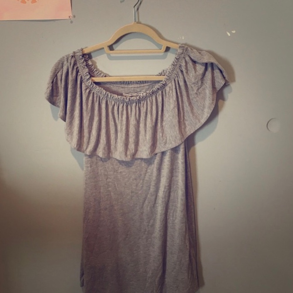 Bundle of 4 items