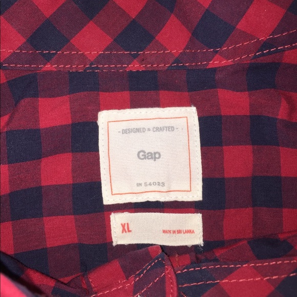 GAP red/blue gingham button up shirt. XL - Picture 3 of 4