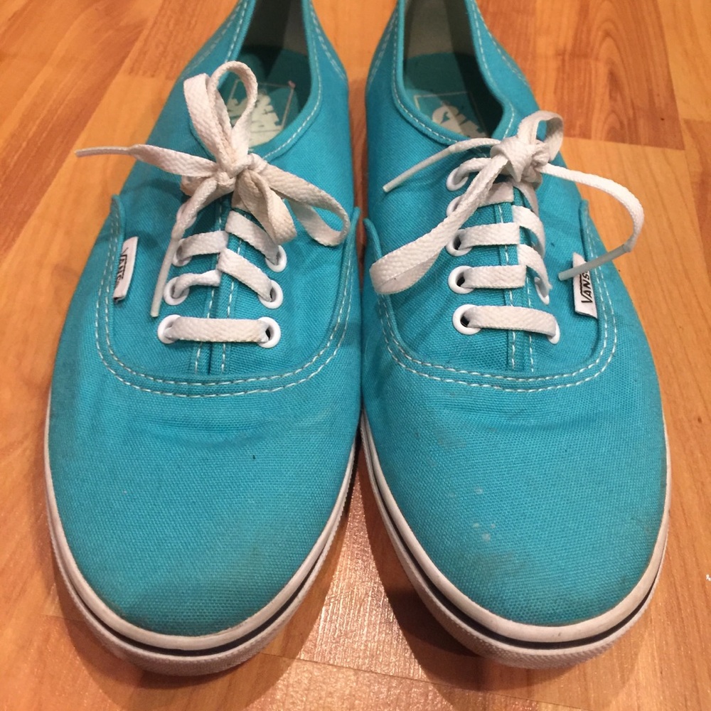 PRICE DROP! 🔥🔥 teal vans CLOSET CLEAROUT!! 🔥