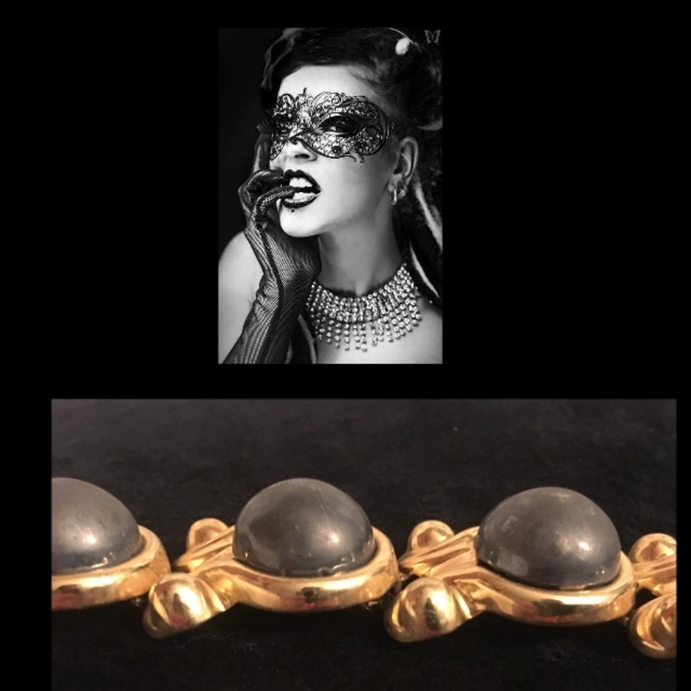 VINTAGE HSN•3D Gunmetal & Gold Necklace - Picture 4 of 7