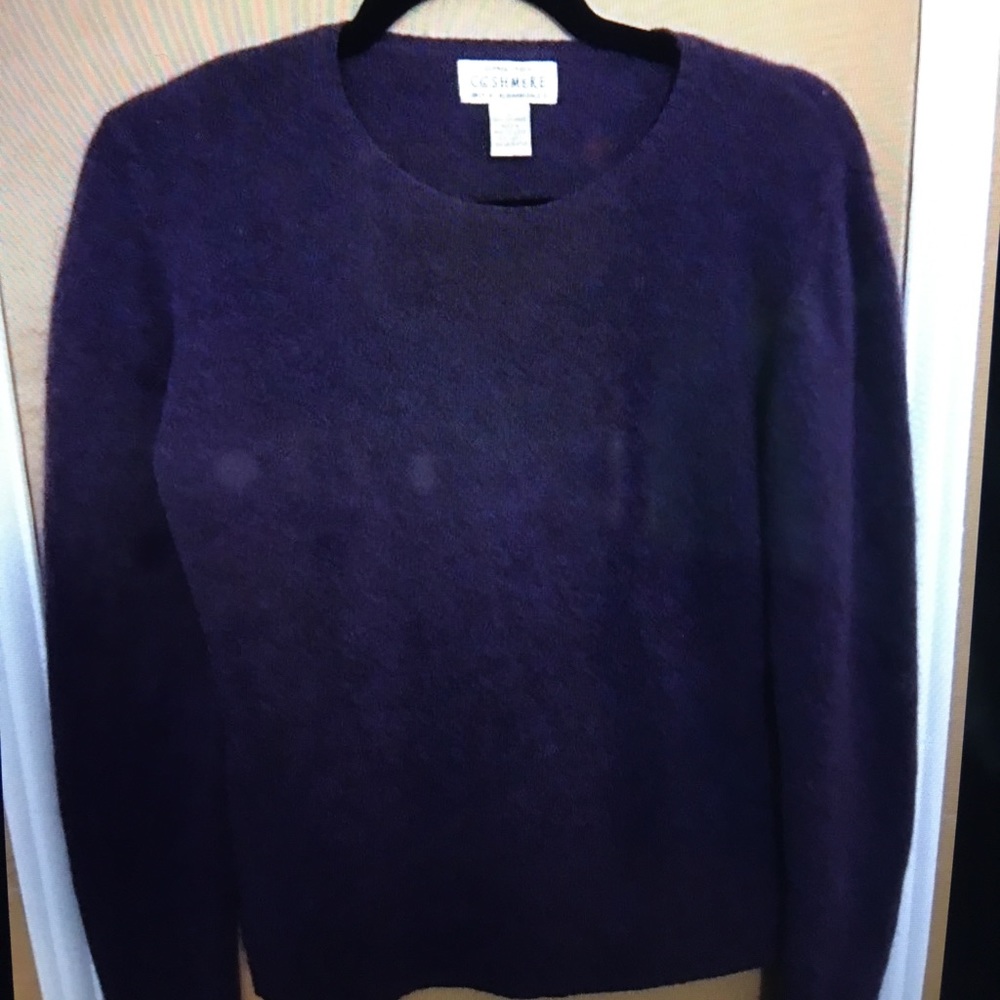 Sutton purple cashmere sweater SZ M-L