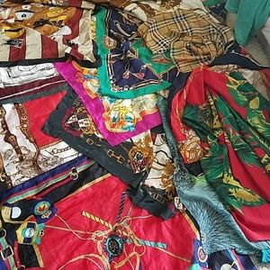 big lot of 13 scarfs