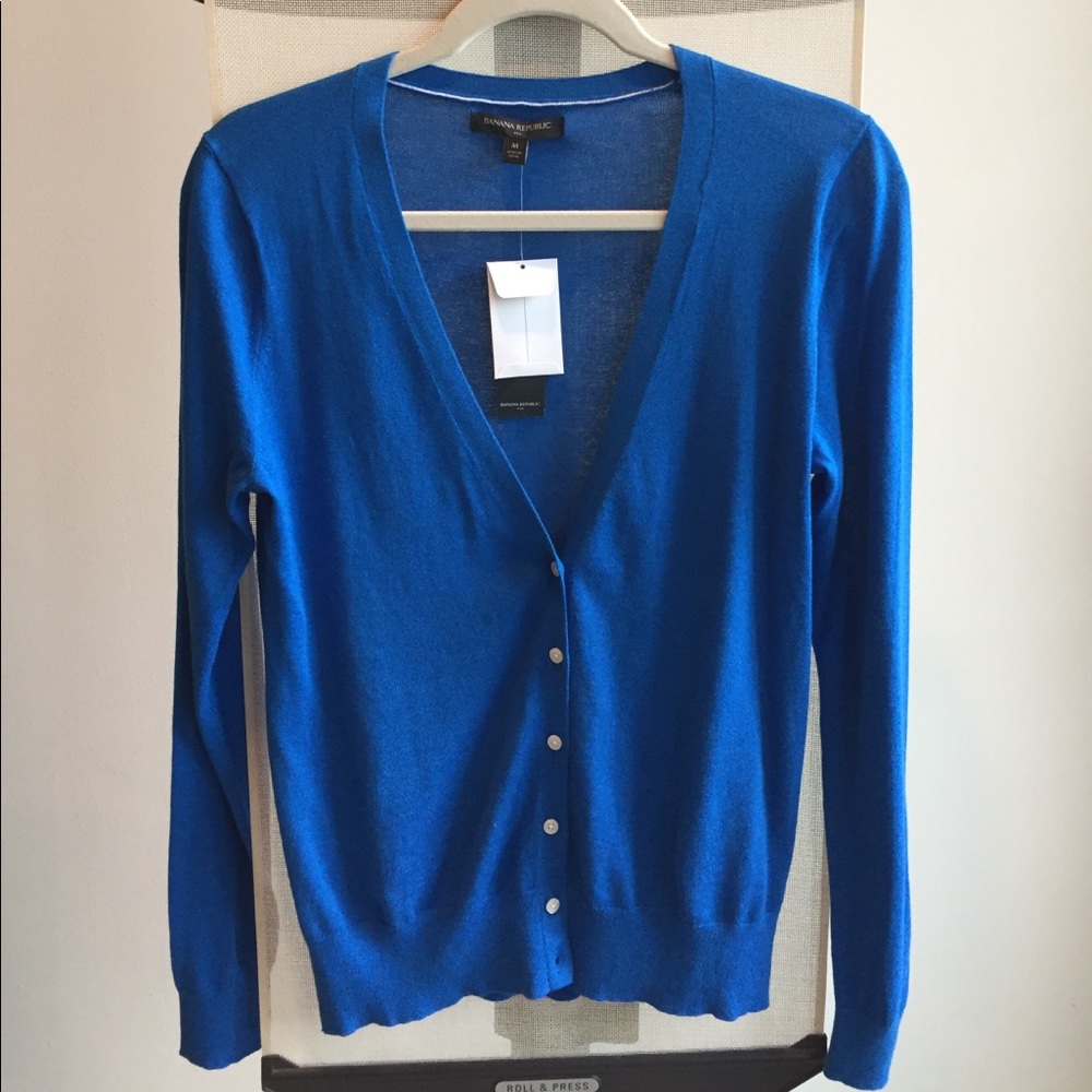 NWT Button-down Banana Republic Cardigan