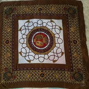 Gorgeous Hermes Paris Scarf