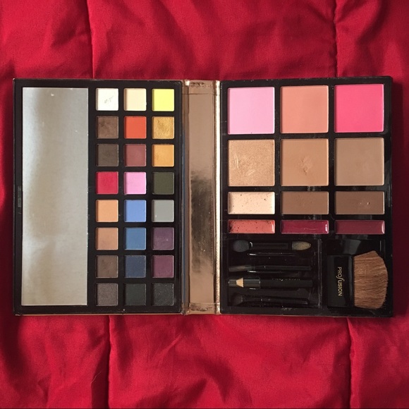 ProFusion Other - Get this FREE GIFT 📣 w/ Any Purchase