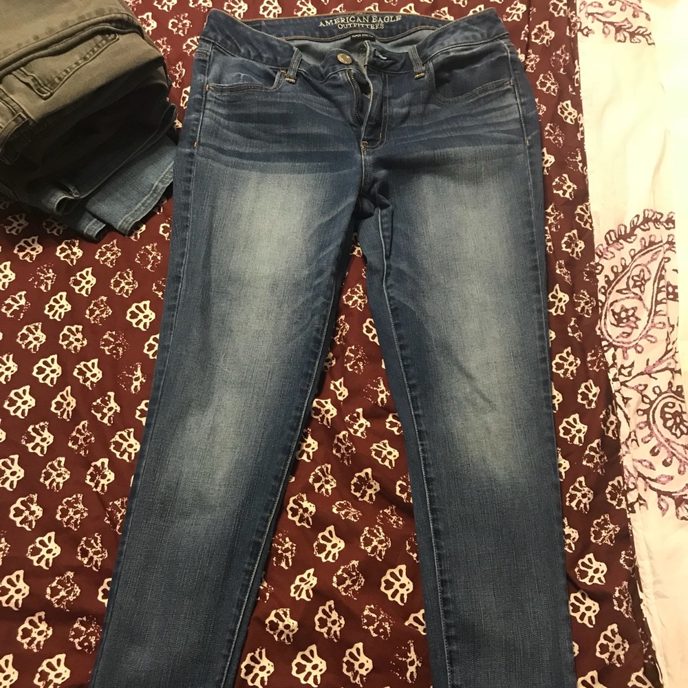American Eagle Jeans