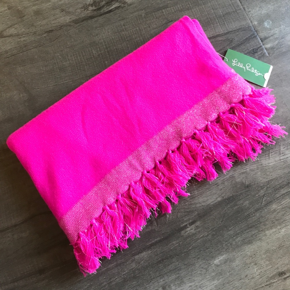 Brand NEW!! Lilly Pulitzer Magenta CASHMERE Wrap!!