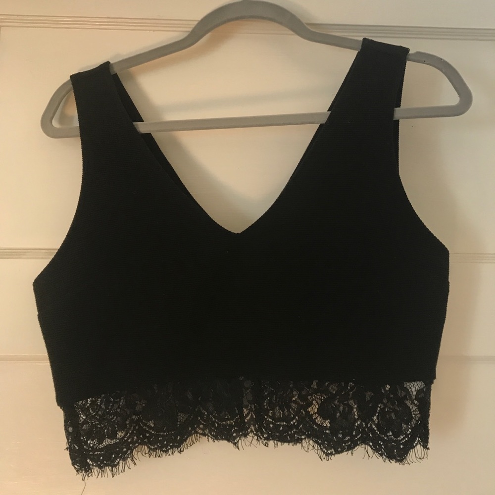 Crop top