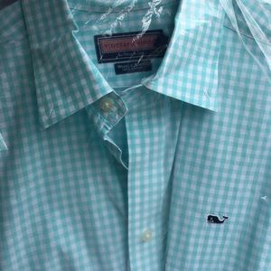 Men’s Vinyard Vine Button Down