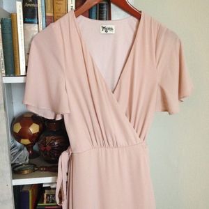 XS SOPHIA WRAP DRESS ~ DUSTY BLUSH CRISP