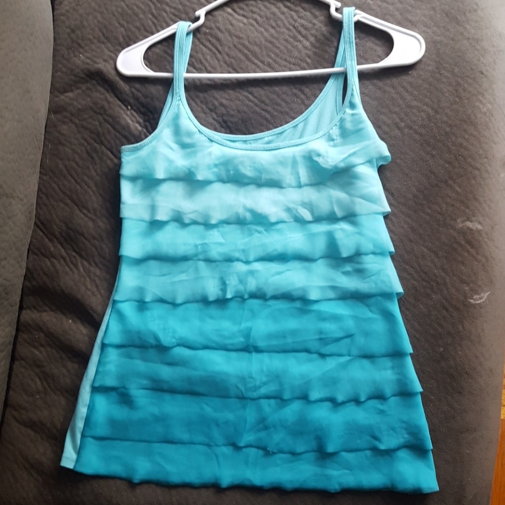 NY&C blue ombre tank.