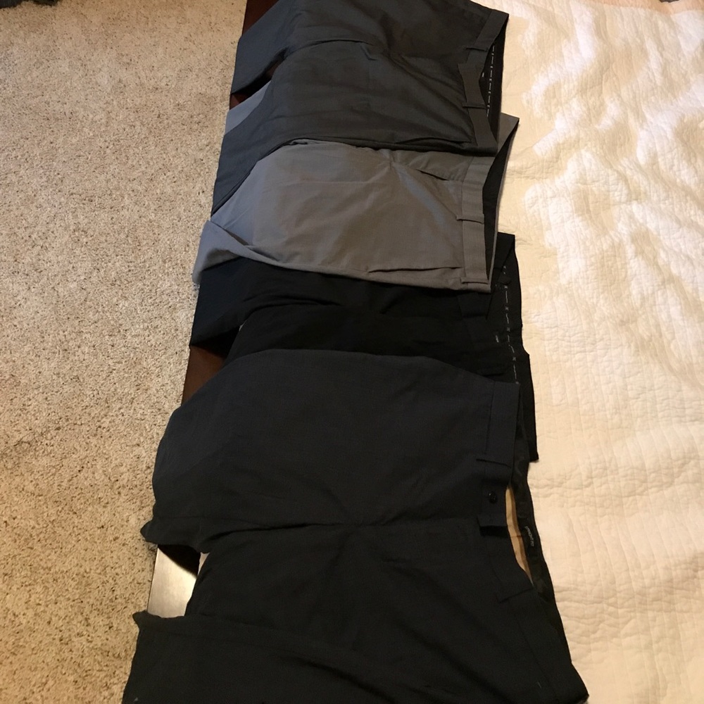 4 pairs of men’s dress pants