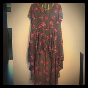 Torrid Maxi Length Hi-low Top