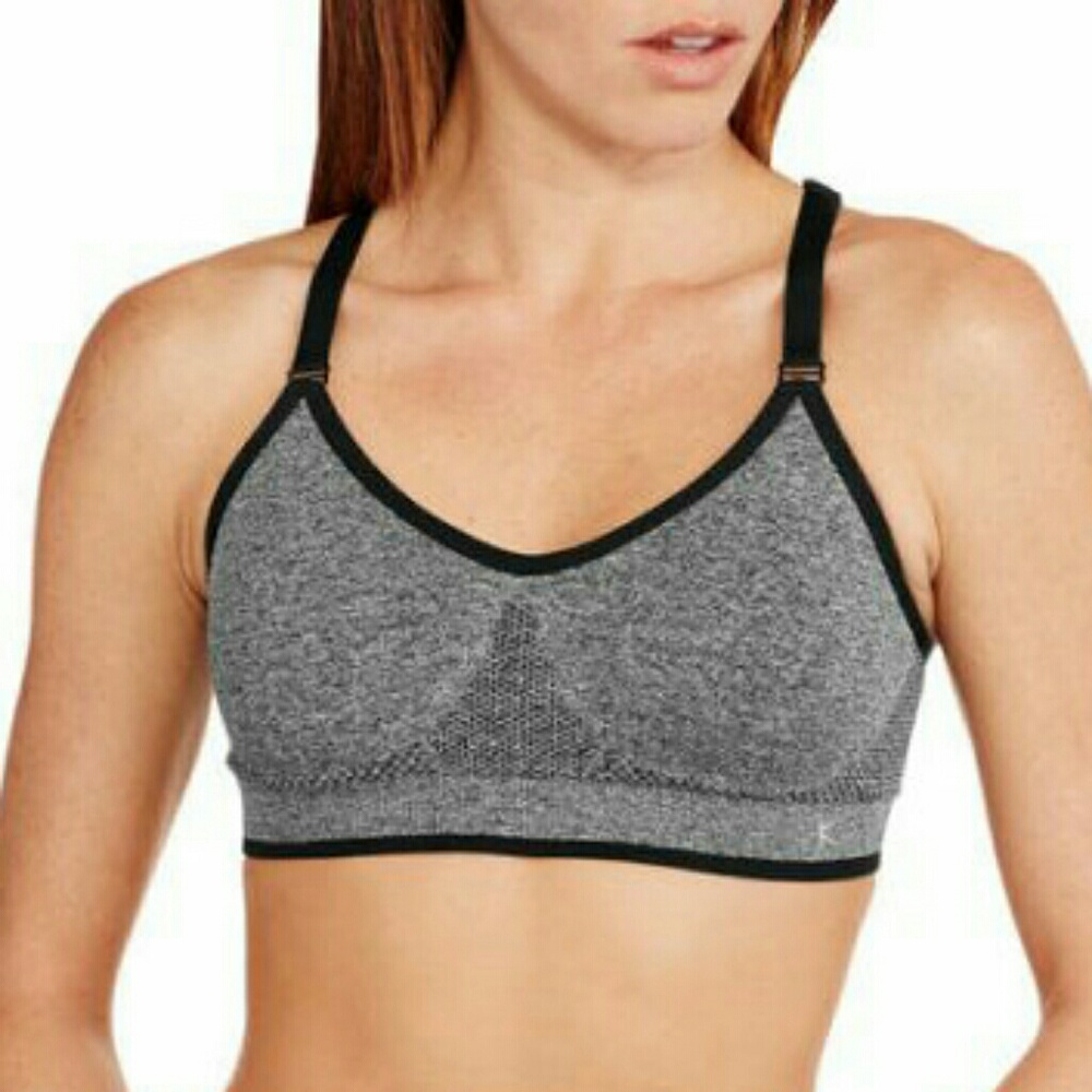 Danskin Now Keyhole Sport Bra