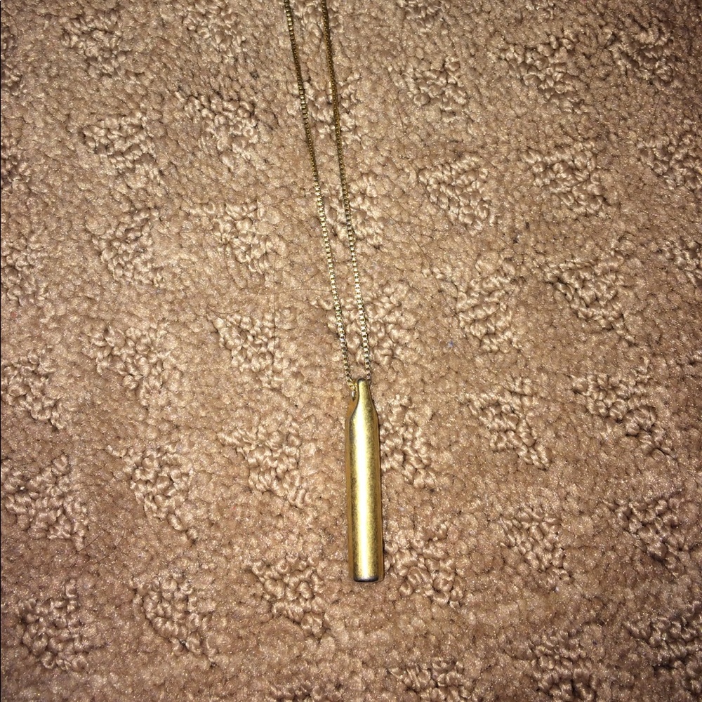 Madewell adorable pendent necklace