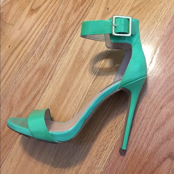 Steve Madden Shoes Steve Madden Patent Leather Heels Poshmark