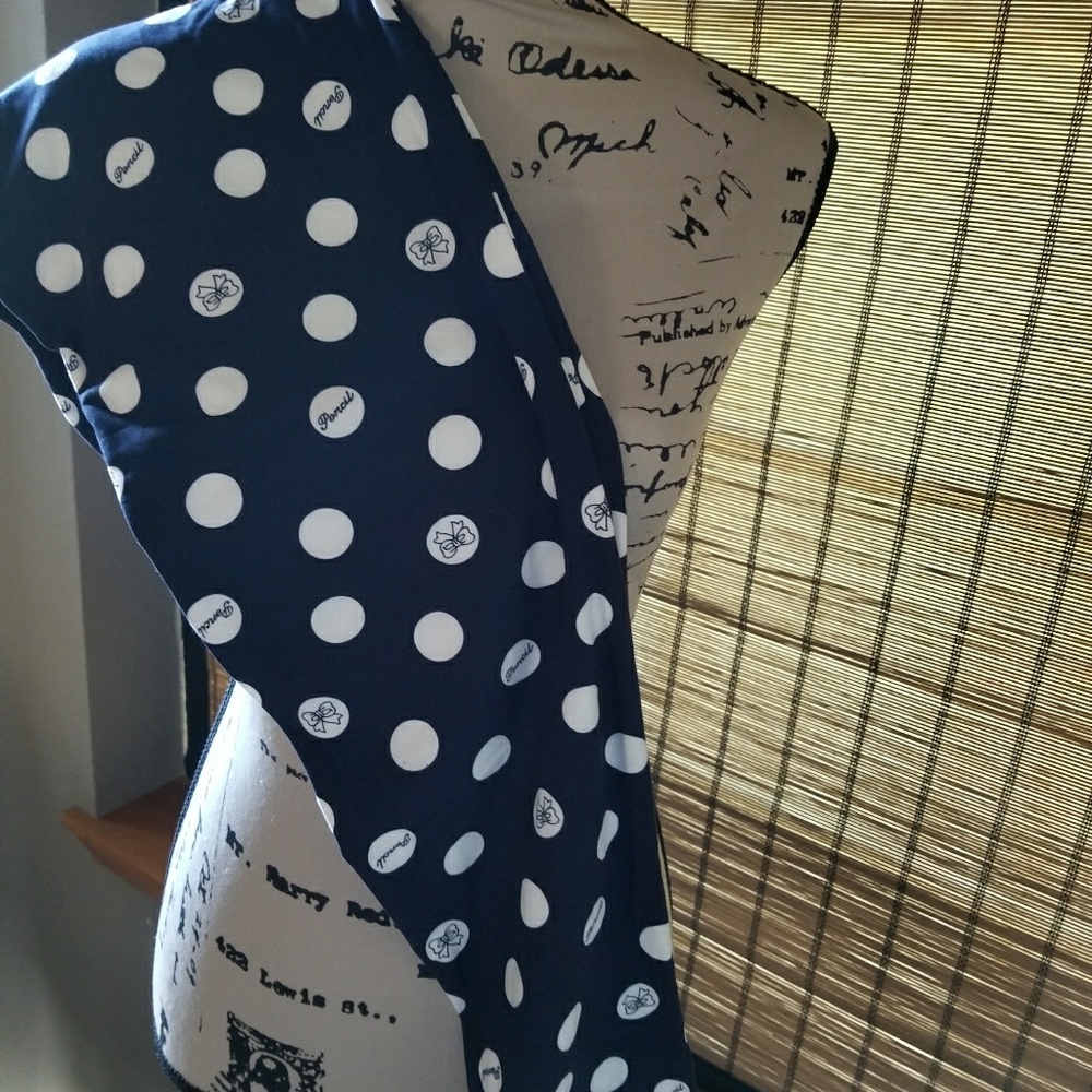 DU NORTH pencil me in size  curvy fits to size 20