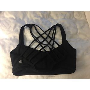 Lululemon sports bra