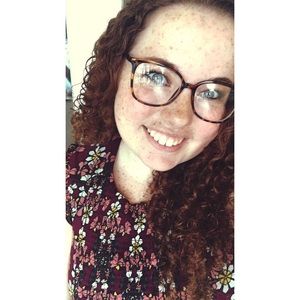 Meet your Posher, Felicia