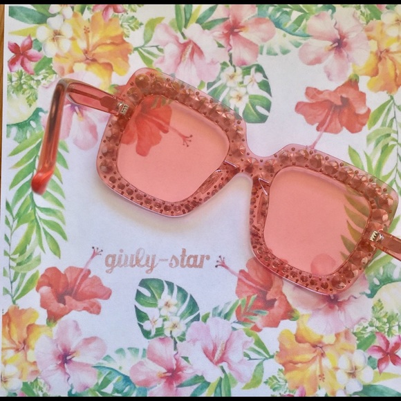 NEW Gucci Pink Gradient GG0148S003 Sunglasses - Picture 6 of 8