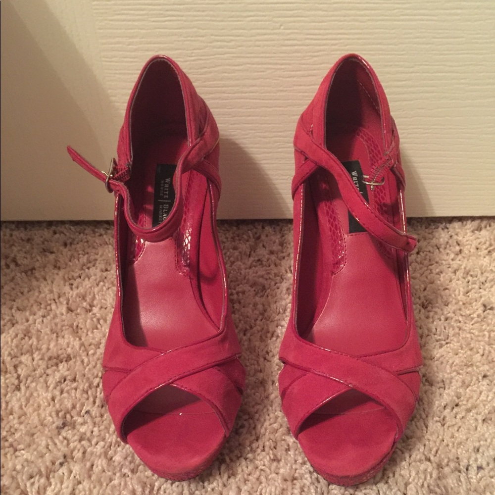 SOLD - Red Heels - White House, black market
