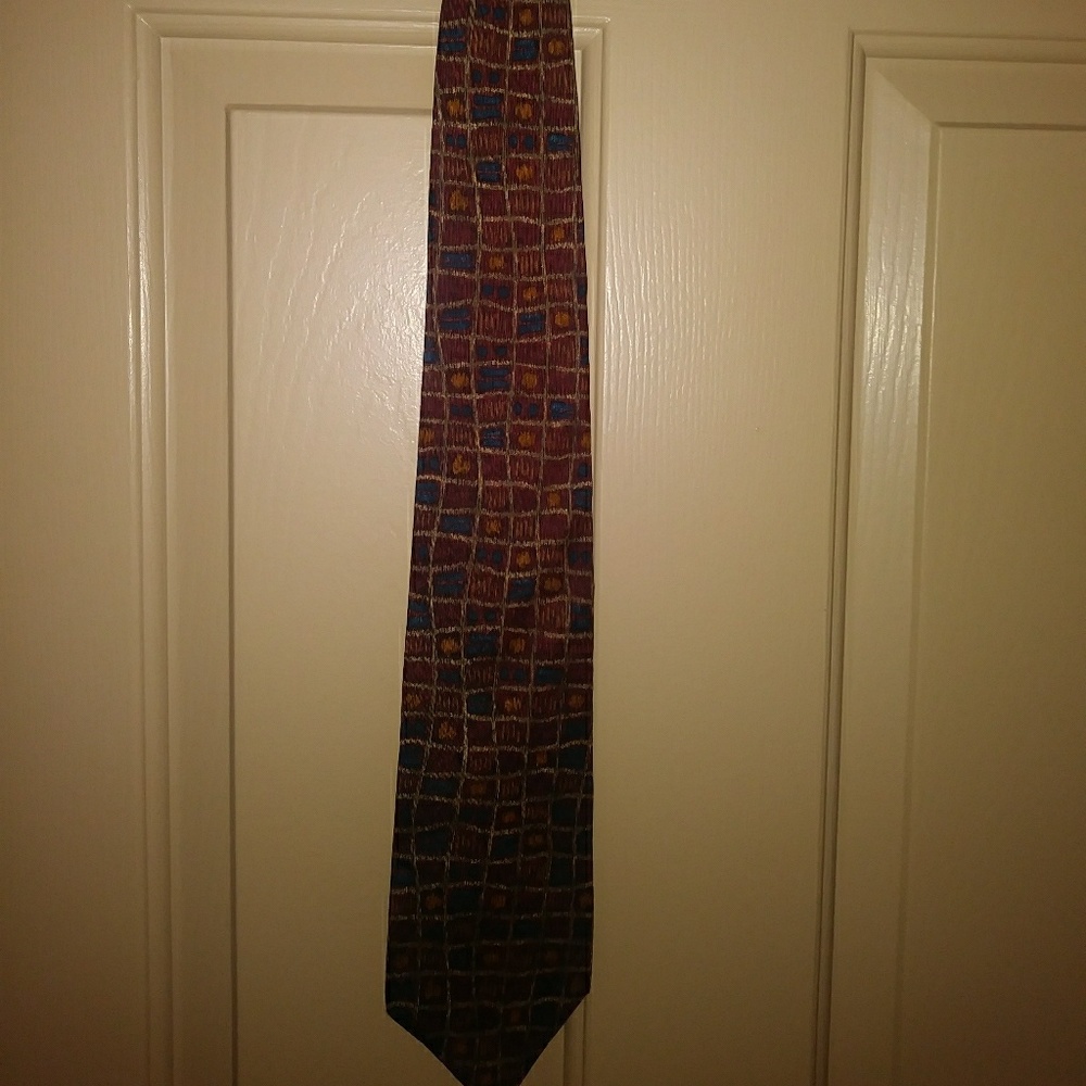 Men's tie