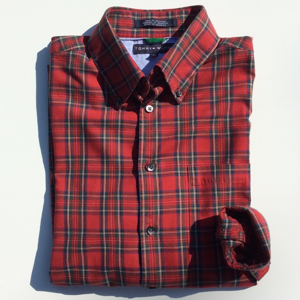 Tommy Hilfiger Perfect Plaid Button Down Large