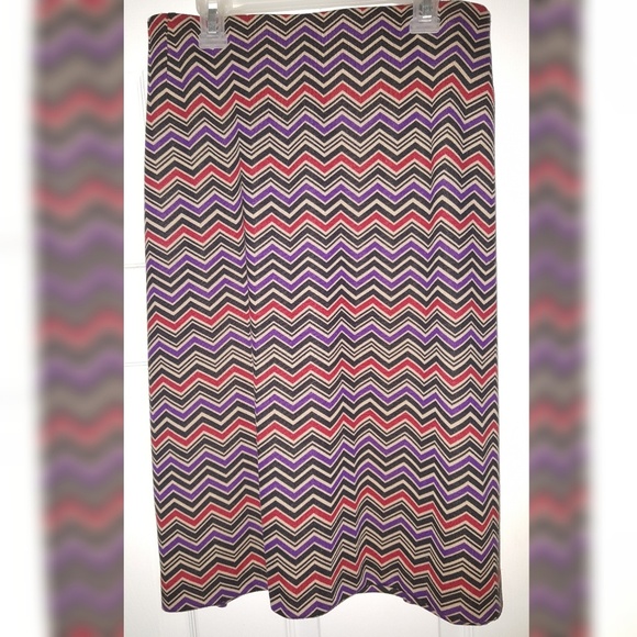 Lane Bryant chevron pencil skirt purple red black - Picture 1 of 3