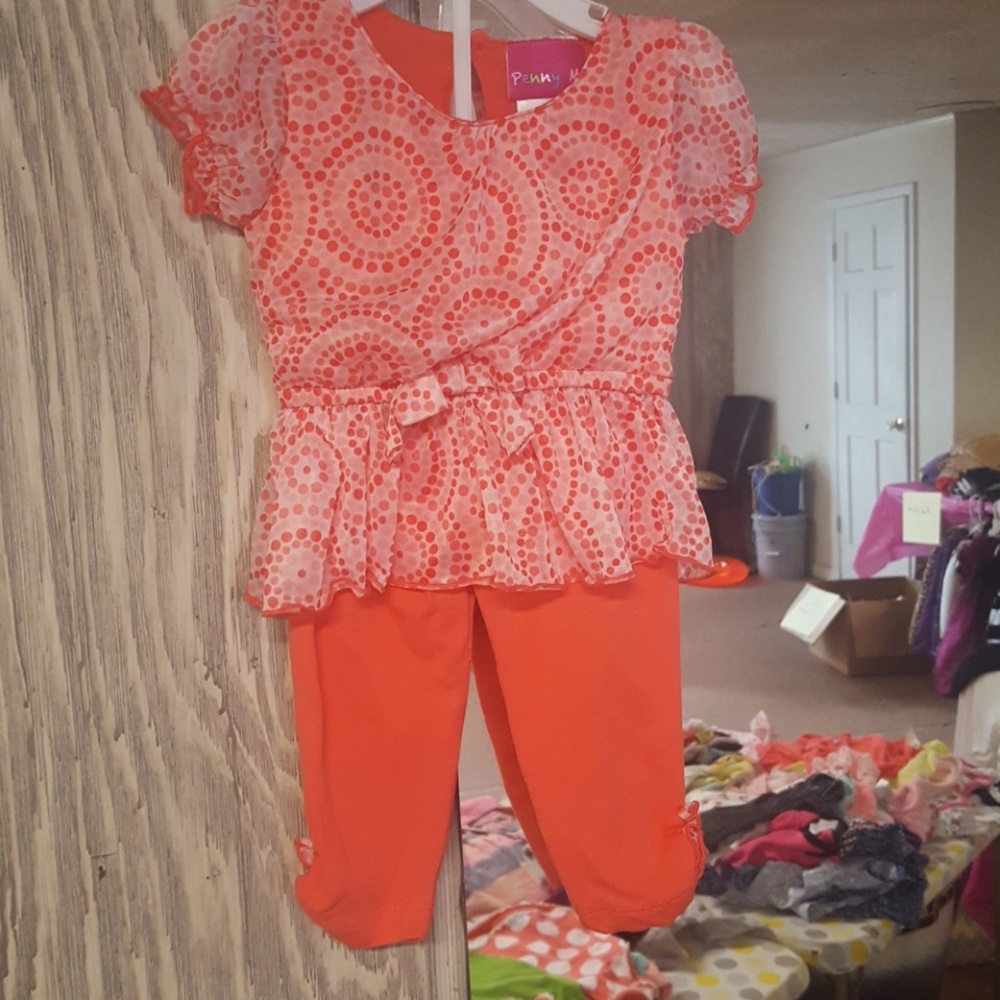 Infant set. Never worn.